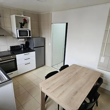 Appartamento Blue Duplex Proche Paris & Stade De France Drancy